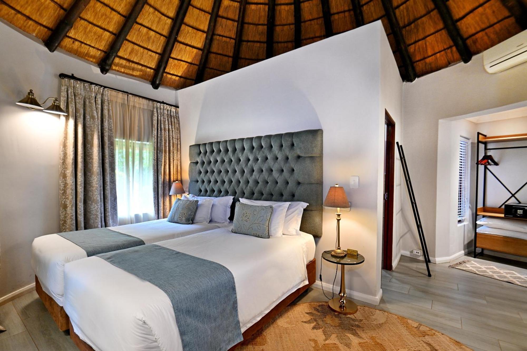 Black Eagle Hotel & Spa Roodepoort Pokoj fotografie