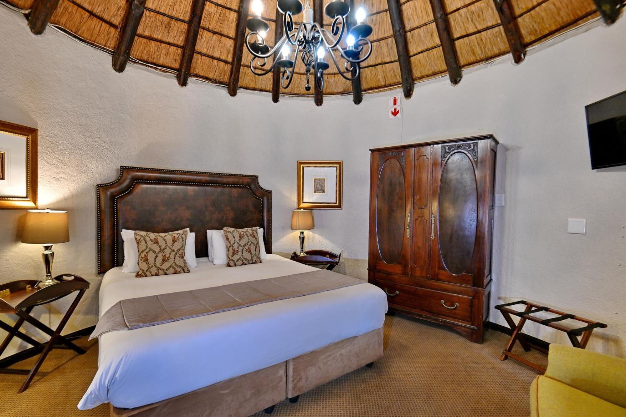 Black Eagle Hotel & Spa Roodepoort Pokoj fotografie